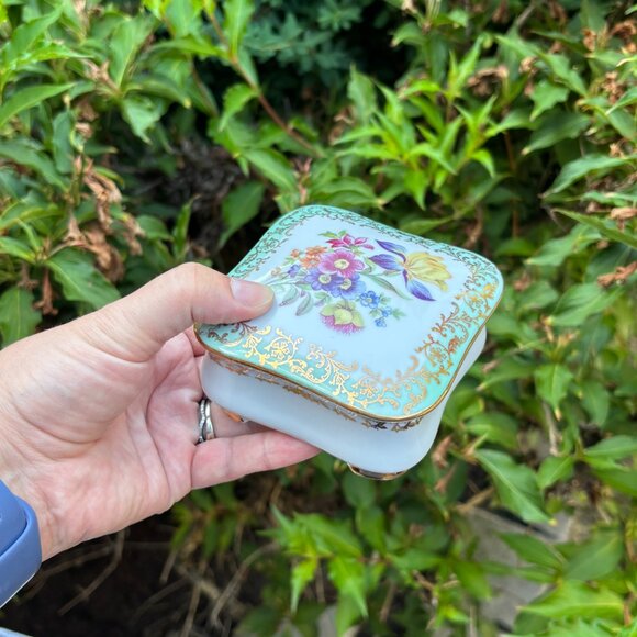 Pair of Vintage Porcelain Trinket Boxes German Pottery for Rings and Jewelry - Picture 10 of 16